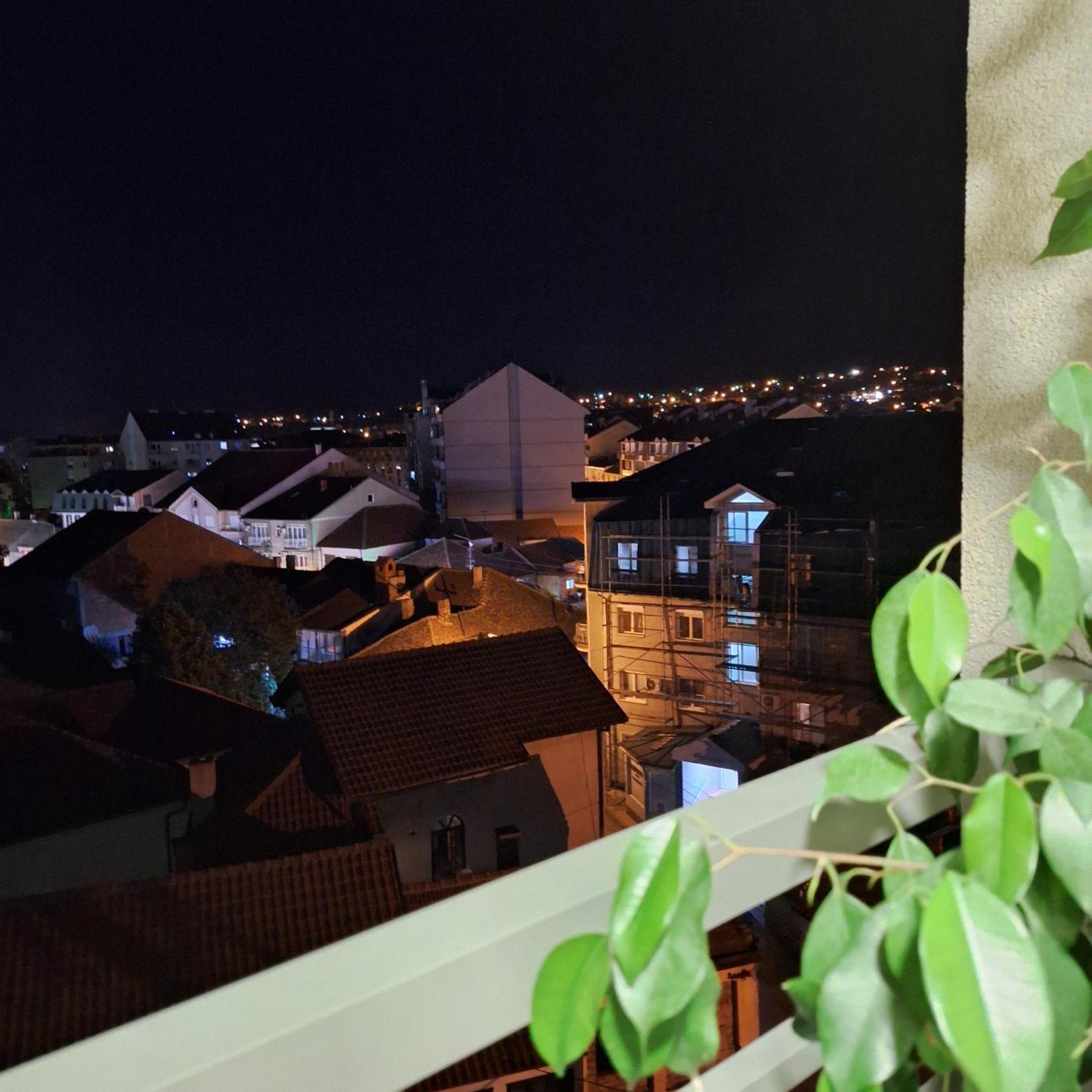 Stan Na Dan Aurora Požarevac Exterior foto